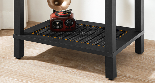 End table with charging station